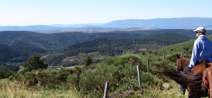 Les-Randonnées-Sauvages-de-l'Habitarelle-paysage